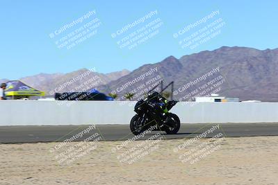 media/Jan-09-2022-SoCal Trackdays (Sun) [[2b1fec8404]]/Front Straight Speed Shots (1pm)/